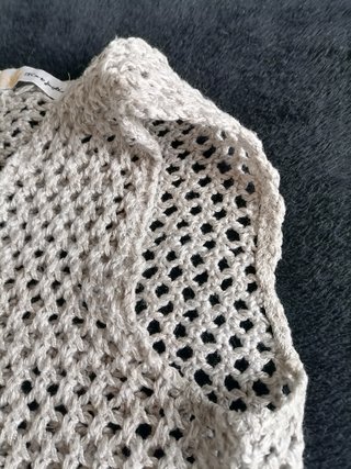 Camiseta calada beige