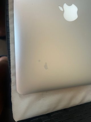 MacBook Air 13” 2017 sequoia