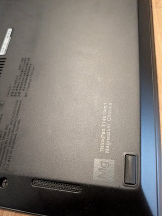 Portátil Lenovo T14s G1