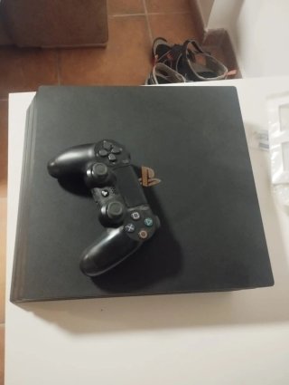 PS4 Pro Grand Theft Auto V Premium Edition