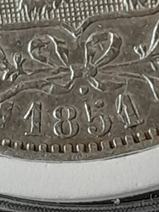5 francos 1851/1850 RARE - Surffrape et point, lep