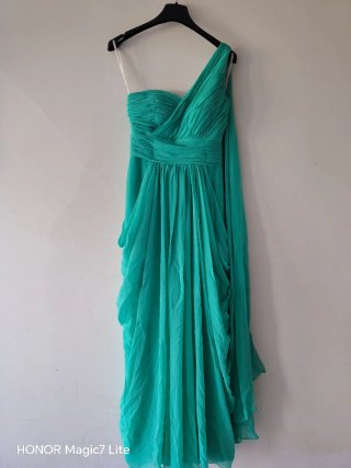 Vestidos fiesta 15€ cada uno