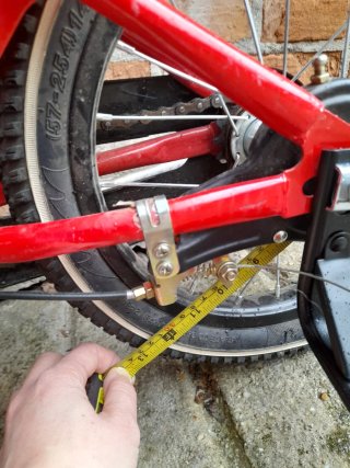 Bicicleta infantil roja