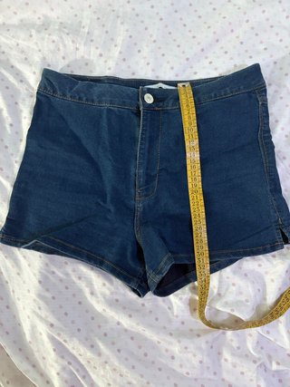 Pantalón corto vaquero azul