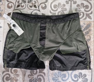 Bañador Stone Island. Talla XL. Verde.