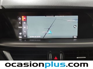 Alfa Romeo Stelvio 2.0 Gasolina Sprint+ Q4 148 kW (200 CV)