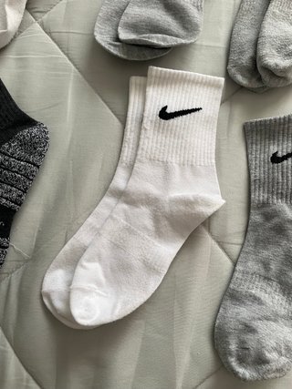 Calcetines Nike y adidas