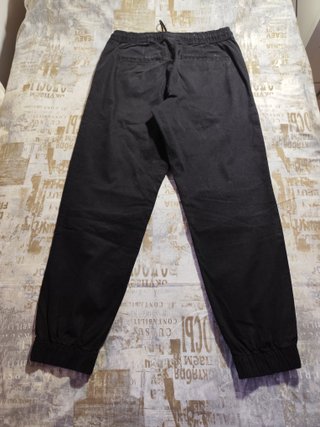 Pantalón jogger Zara negro Talla S
