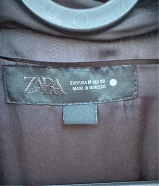 Zara blusa negra Satén con Lazada