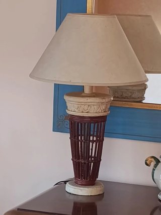 Lámpara Sobremesa Mimbre y Piedra