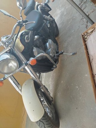 Honda Shadow 750 Cruiser Beige