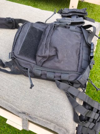 Chaleco Emerson JPC Negro