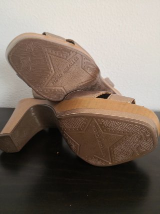Sandalias doradas Pedro Miralles 36