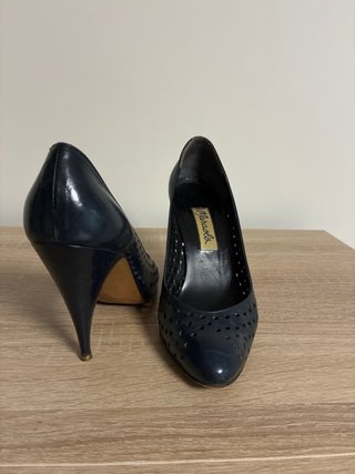 Zapatos de tacón azul marino talla 35