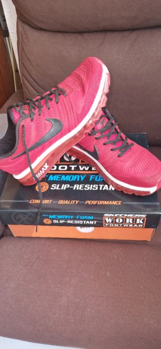 Nike Air Max 2017 Rojas Talla 42