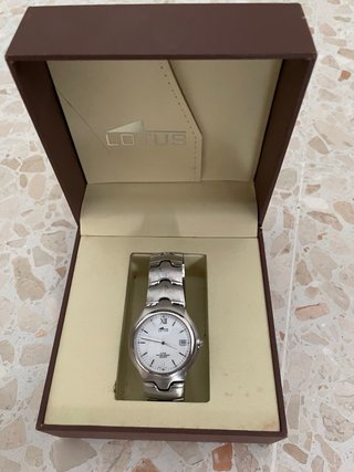 Reloj Lotus Acero