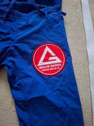 Kimono Jiu Jitsu Gracie Barra Azul Talla A2