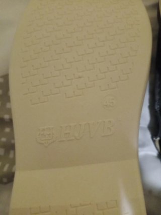 Mocasines ante hombre estilo clásico, gris fuerte.