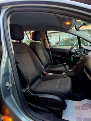 Opel Meriva 2014