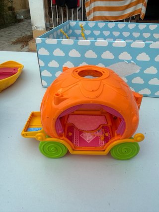 Lote de Figuras Pin y Pon