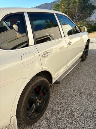 Porsche Cayenne 2005
