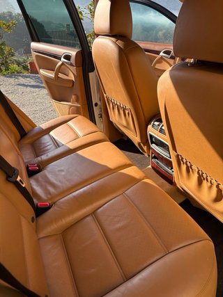 Porsche Cayenne 2005