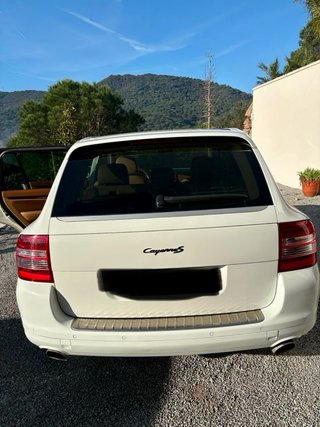 Porsche Cayenne 2005