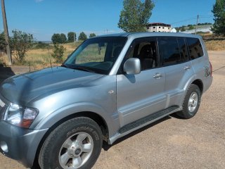 Mitsubishi Montero 2006