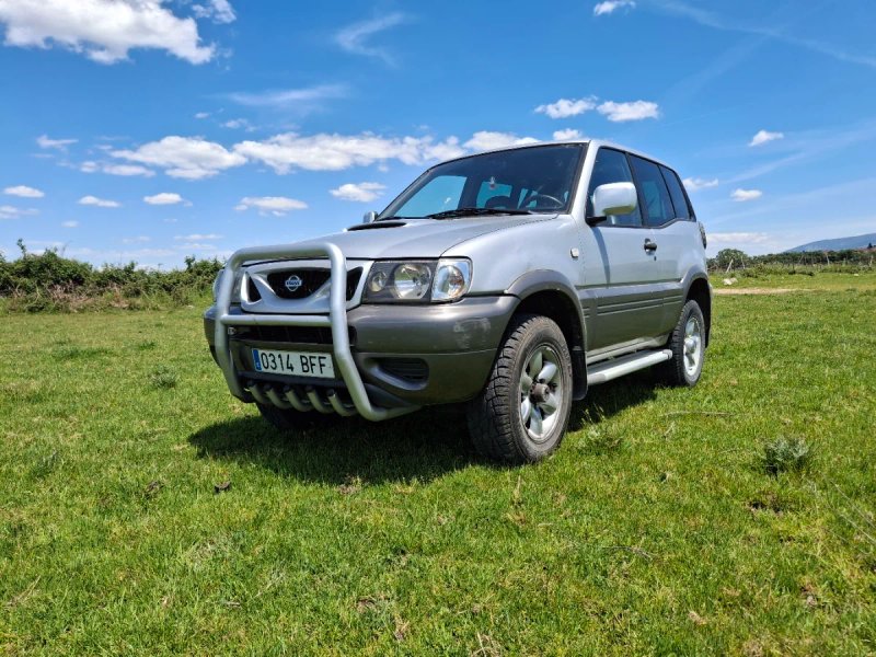 Nissan Terrano II 2001 - foto 1