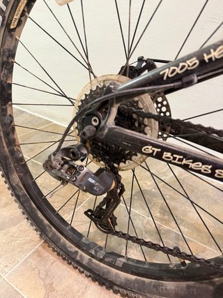 GT Chucker 2.0 Bicicleta Montaña