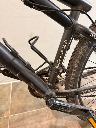 GT Chucker 2.0 Bicicleta Montaña