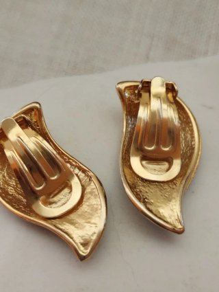 Orecchini vintage clip beige e blu