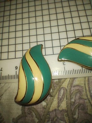 Orecchini vintage clip beige e blu