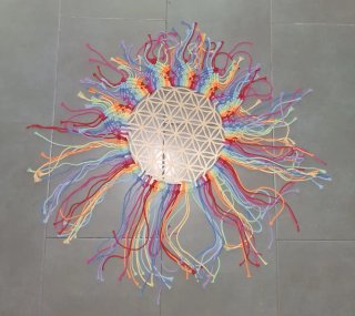 Decoración Macramé Flor de la Vida Arcoíris