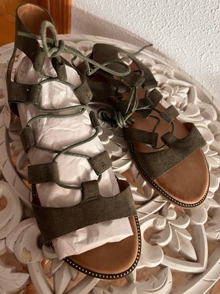 Sandalias planas romanas Chic Vision verde