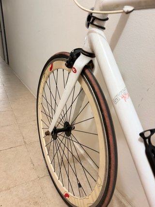 Bicicleta Piñón Fijo Blanca