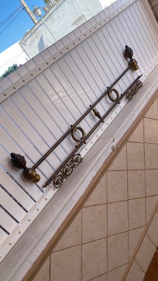 Adorno cama antigua metal dorado