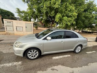 Toyota Avensis 2006