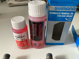 Aceite Mineral Shimano para Frenos Disco XT  Deore