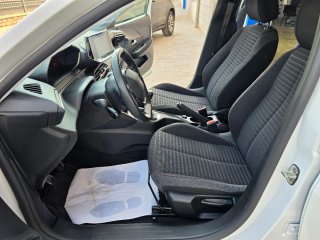 Peugeot 208 2023