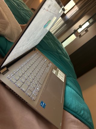 Ordenador portátil Asus Vivobook gris