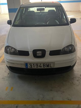 SEAT Arosa 2001