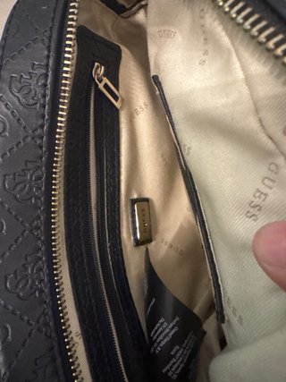 Borsa Guess nera trapuntata