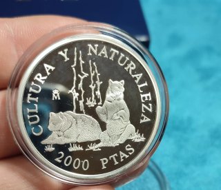 Moneda 2000 Pesetas Cultura y Naturaleza Osos