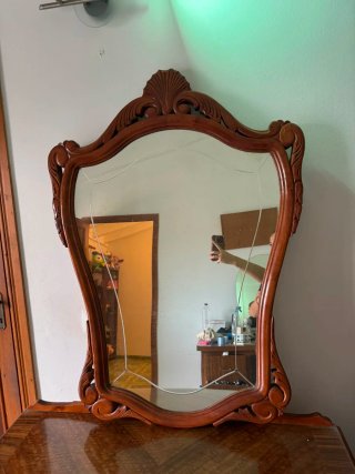 Tocador antiguo madera y cristal