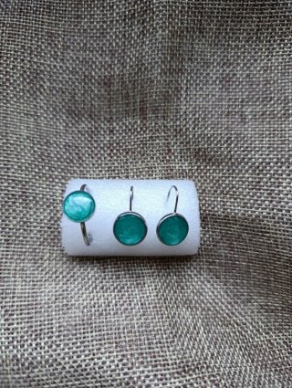 Set di gioielli: anello e orecchini