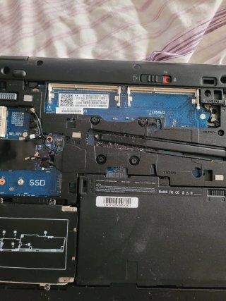 HP Elitebook 850 piezas o reparar