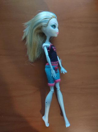 Lagoona Blue Muñeca Monster High Dead Tired