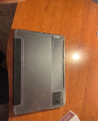 Lenovo Tab M11 con pennata