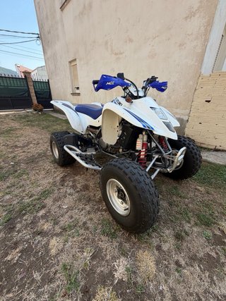 Suzuki LTZ 400